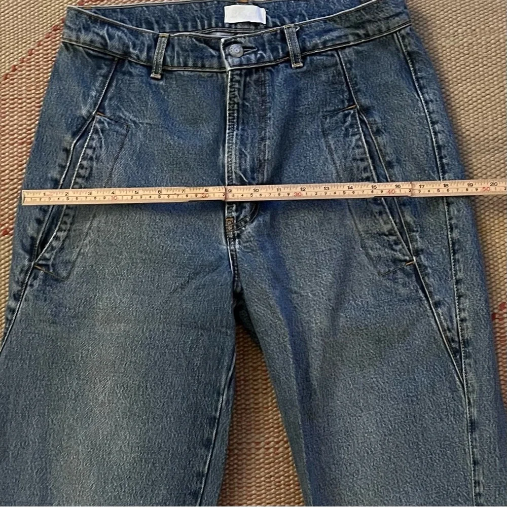 Boyish Parker Mom Jeans - Picture 4 of 8